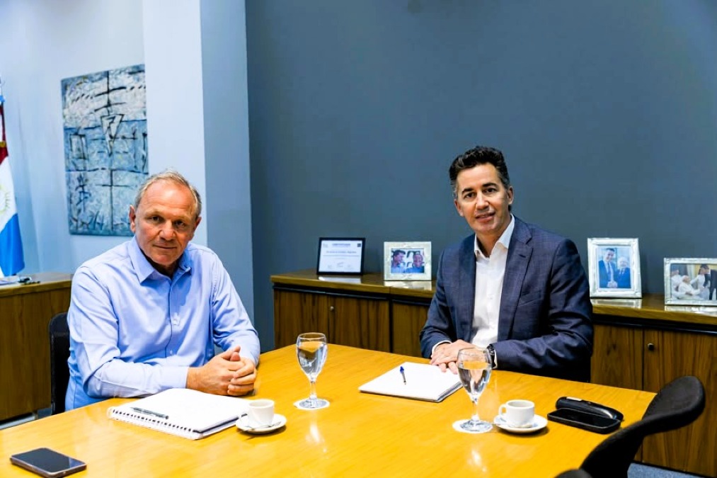 El intendente De Rivas repasó con el ministro Calvo el avance de las obras