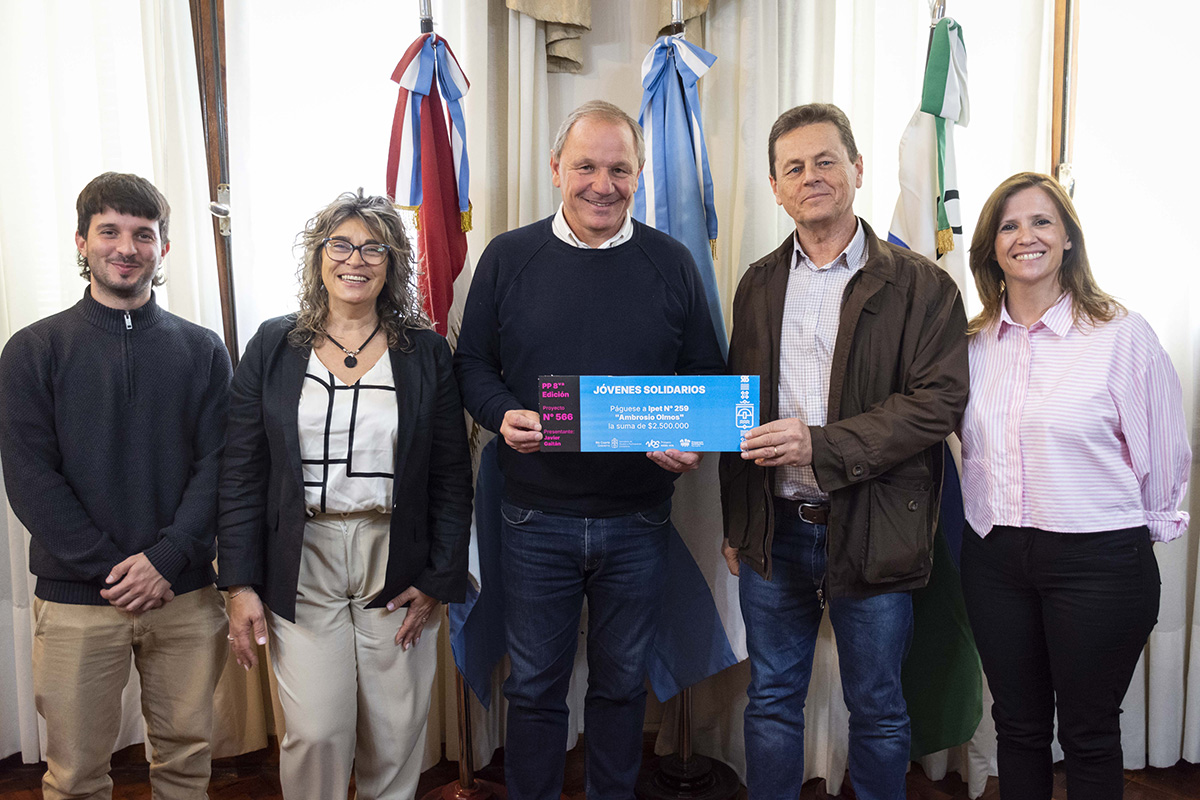 A través del PP entregaron $2,5 millones